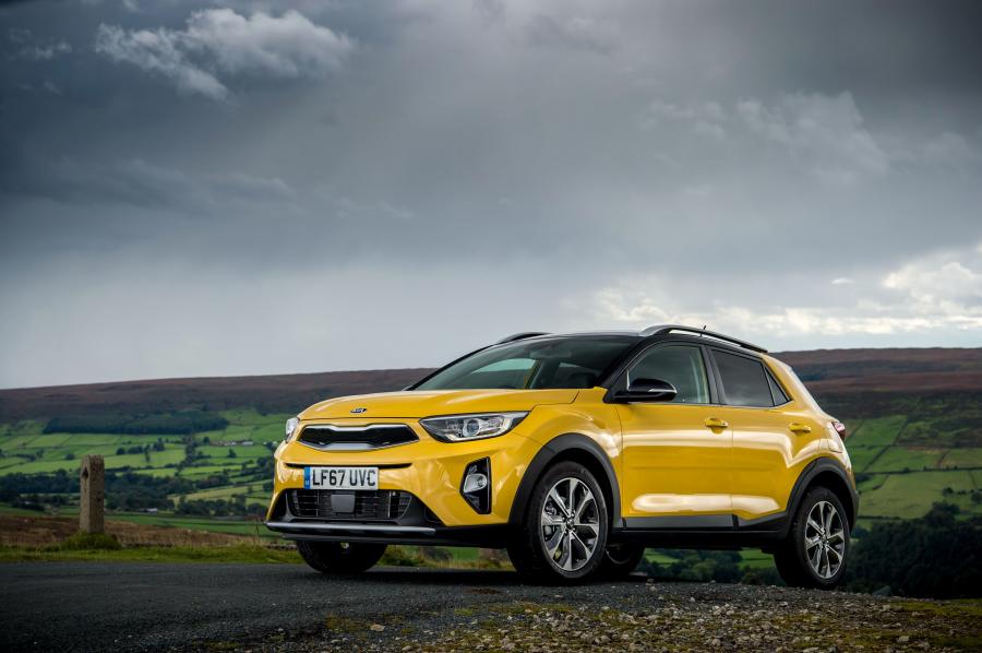  Kia Stonic First Edition 2017 года  (UK) (фото 32 из 48)